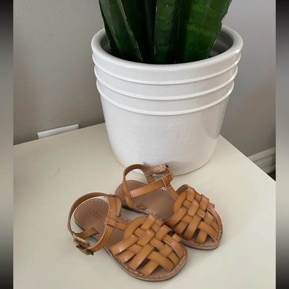 Pretty little summer sandals - Picture 1 of 1